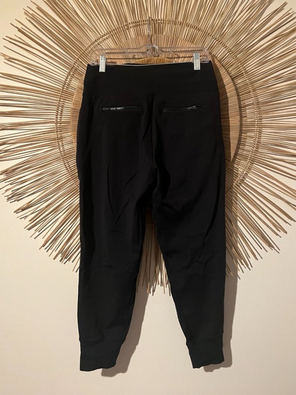 Venice High Rise Jogger - Picture 7 of 8